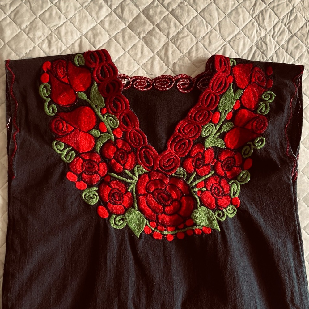Embroidered Mexican Peasant Dress Top